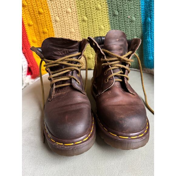 Vintage 90s 939 Dr Marten Leather Boots England Mens 5.5 Womens 7.5 Brown Hiking - Picture 2 of 9